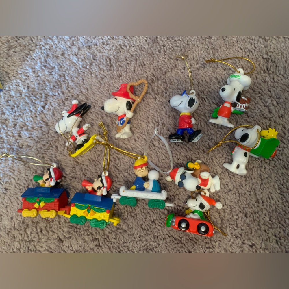 Various set of snoopy ornaments